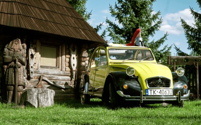 Ars Old Car - Citroen w Grodzie Pędzików